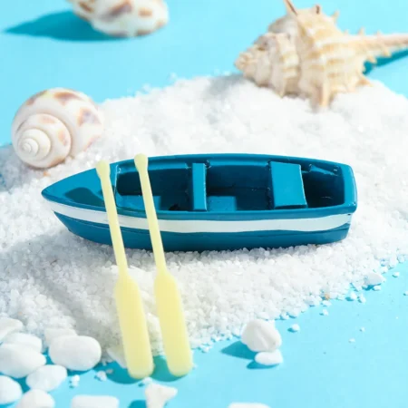 Micro Blue Boat and Oars Landscape Ornament Resin Boat Figurine Miniature Landscape Fairy Garden Ornament Dollhouse Accessories