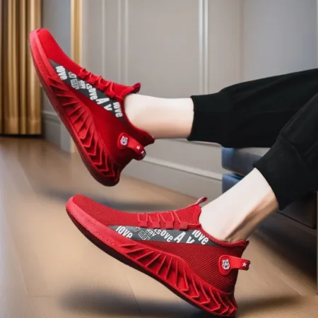 2024 Lightweight Mesh Comfortable Casual Man Shoe Non-Slip Zapatillas Hombre Men Sneakers Summer Breathable Sports Running Shoes